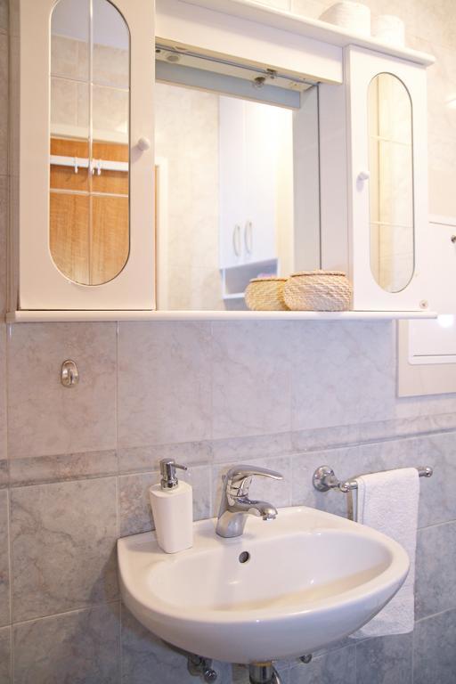 Apartments Golden Stream Дубровник Екстериор снимка