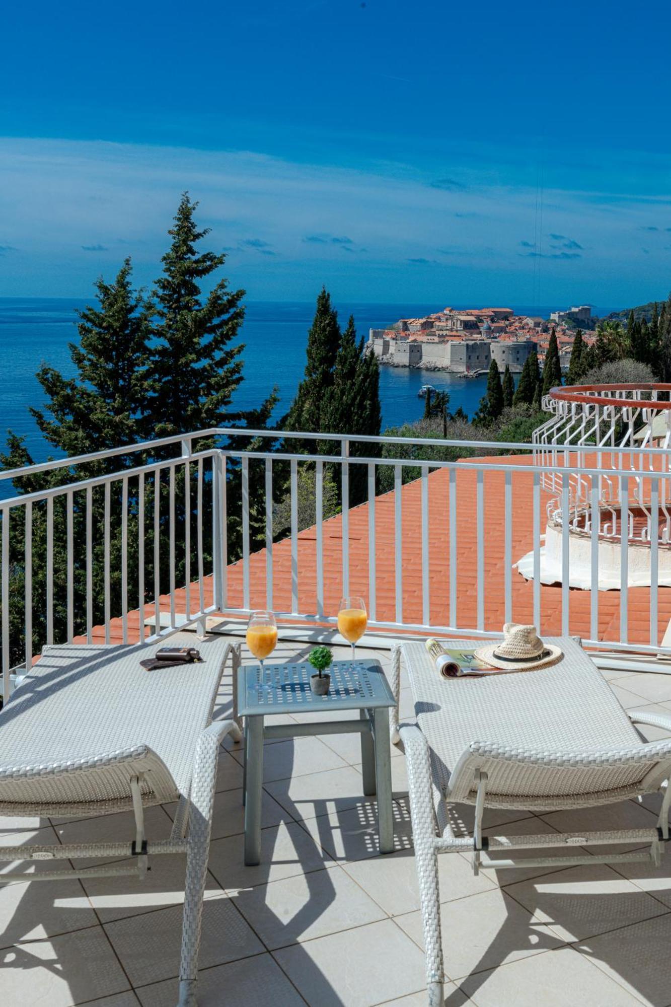 Apartments Golden Stream Дубровник Екстериор снимка